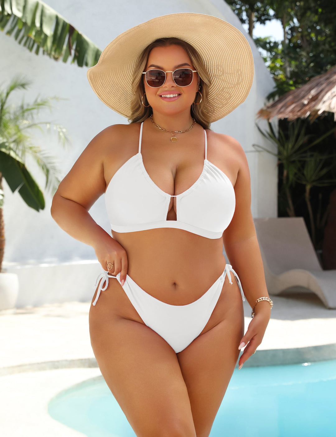 Bikini de talle alto con anilla central y abertura en el pecho para mujer