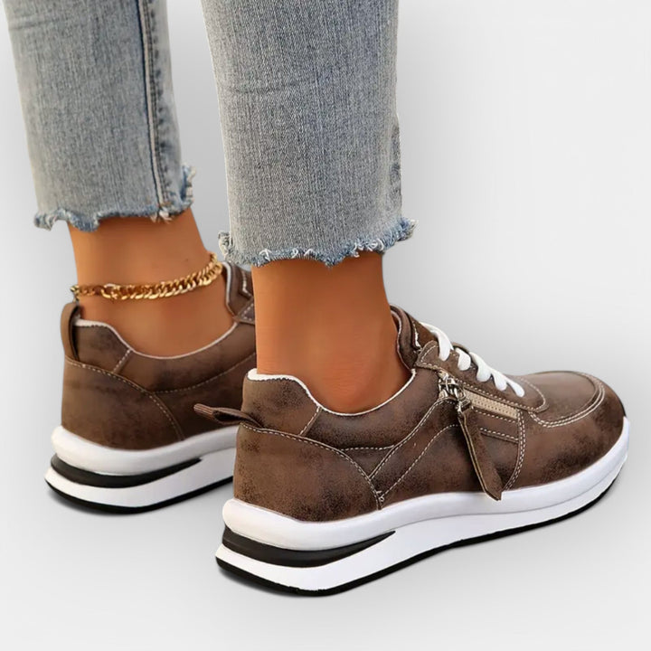 Zapatillas anatómicas con elegancia