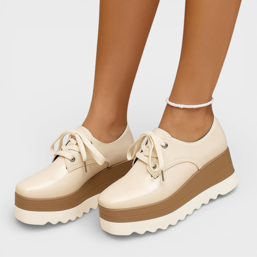 Petra | Zapatillas con plataforma y suela blanda