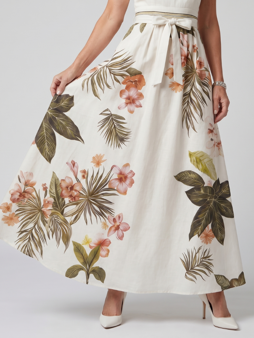 Almudena | Vestido Maxi Con Panel Botánico y Cuello Halter Drapado