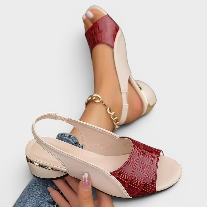 Sandalia de tacón bajo con diseño peep-toe para mujer