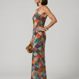 Catalina | Vestido Maxi de Patrón Escala Multicolor Ajustado