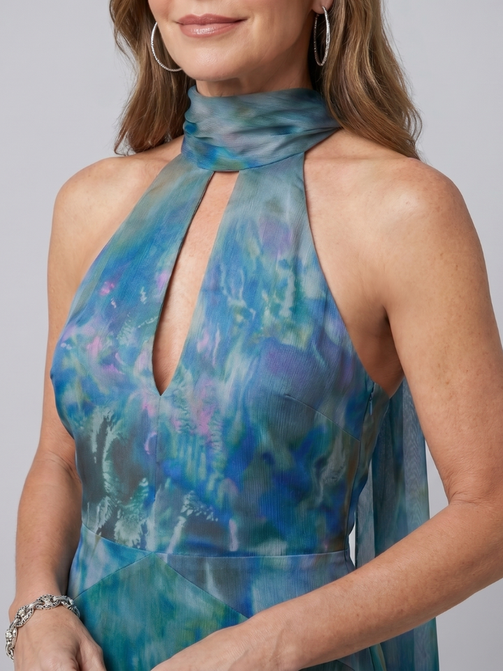 Isabel | Vestido Maxi Sin Mangas con Cuello Halter y Abertura