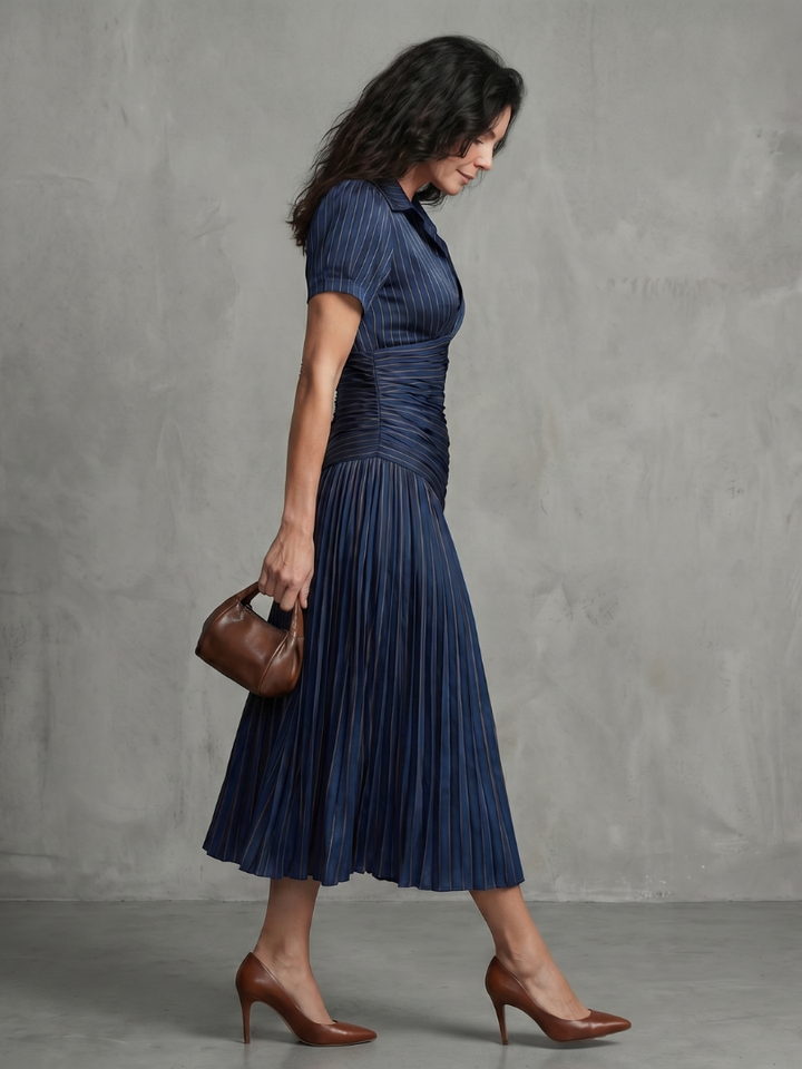 Rocío | Vestido midi con cintura plisada y rayas