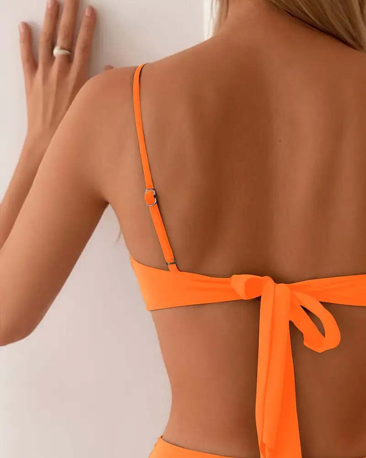 Bikini bandeau con detalle de aro y bloques de color para mujer