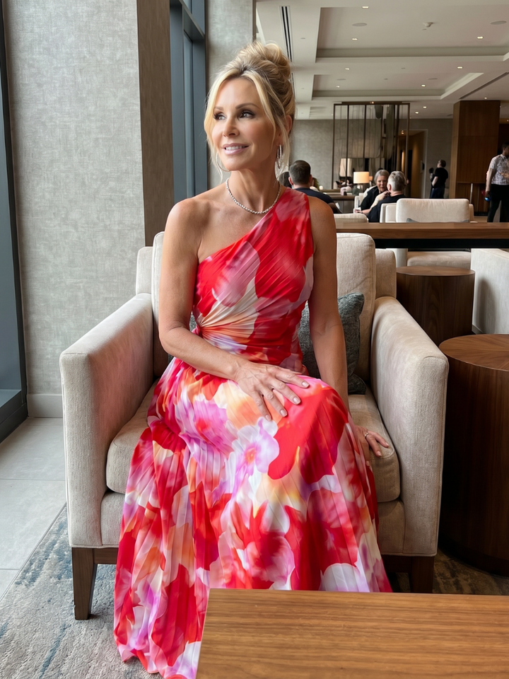 Mercedes | Vestido Midi con Cuerpo Plisado de Un Hombro