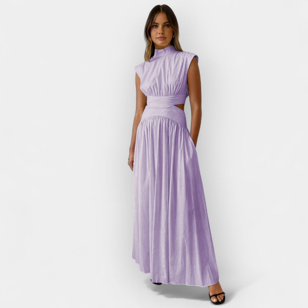 Vestido de Noche con Cut-Outs y Cuello Cerrado