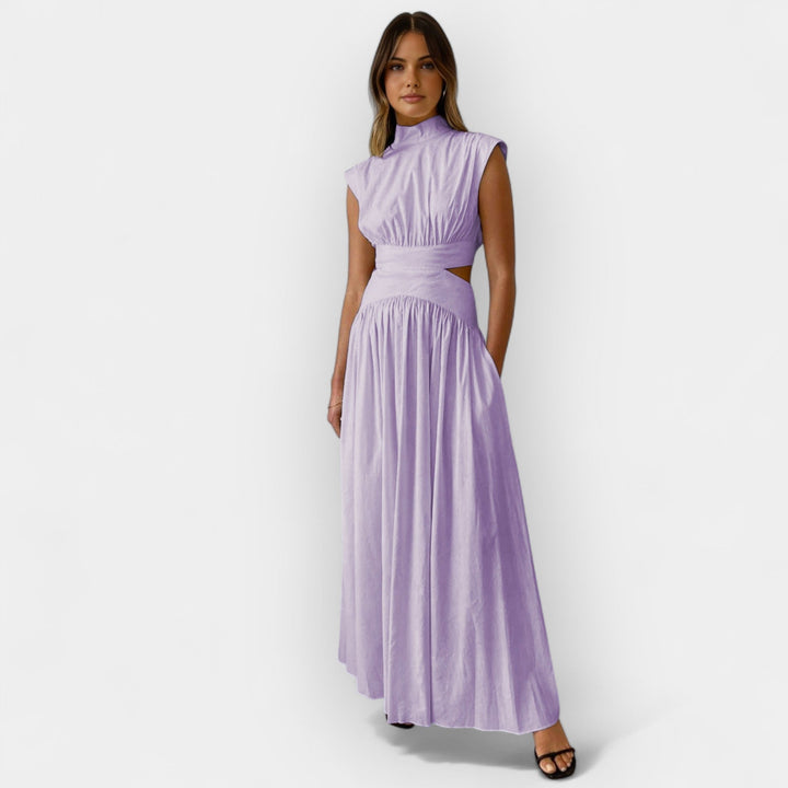 Vestido de Noche con Cut-Outs y Cuello Cerrado