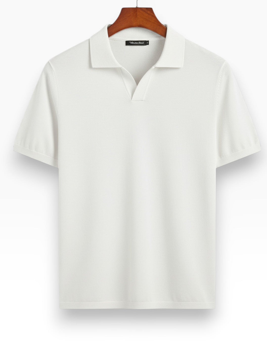 Levi — Polo Refinado de Estilo Contemporáneo