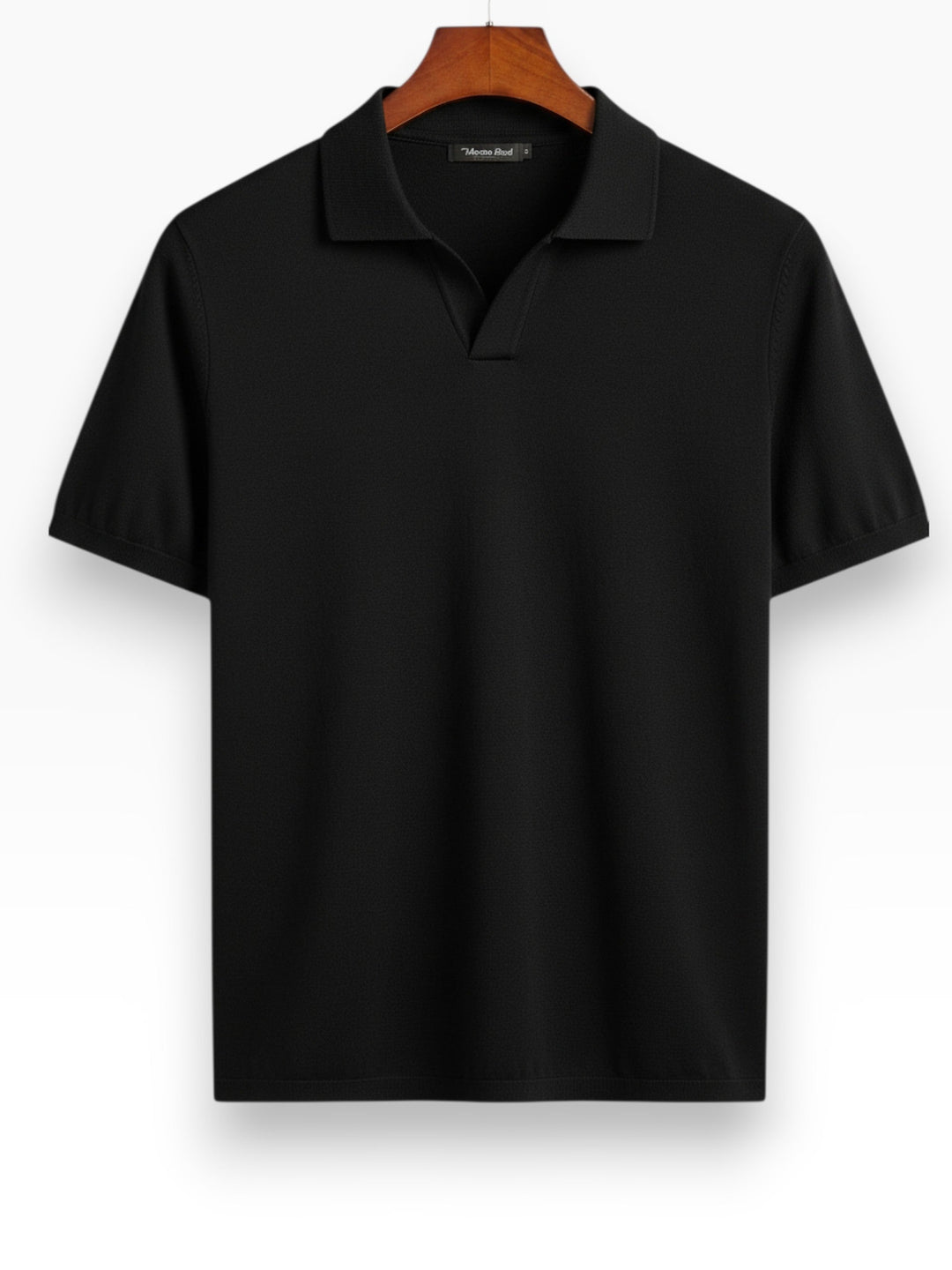 Levi — Polo Refinado de Estilo Contemporáneo