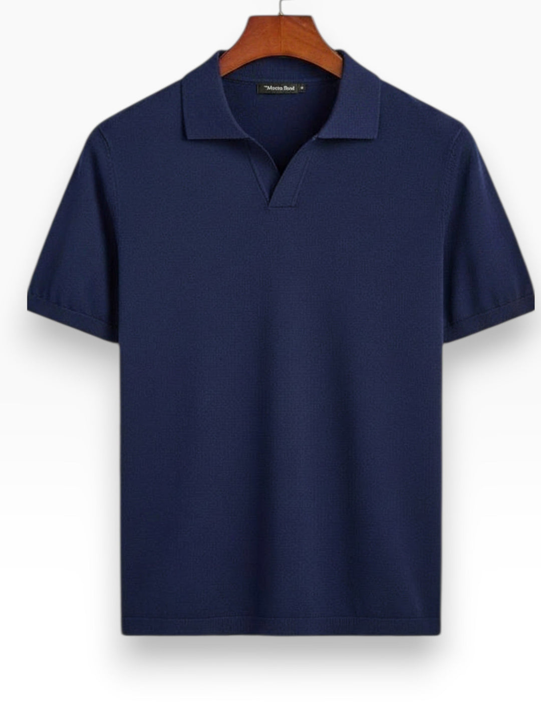 Levi — Polo Refinado con Estilo Contemporáneo