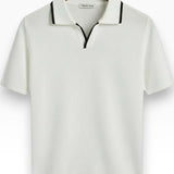 Levi — Polo Refinado con Estilo Contemporáneo