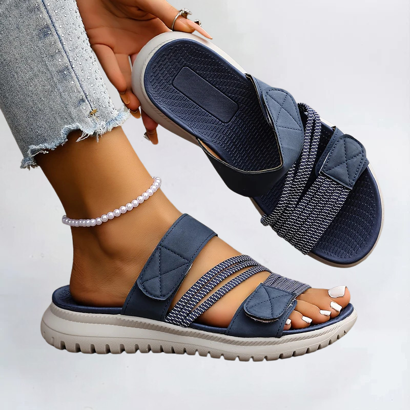 Sandalia deportiva plana para mujer