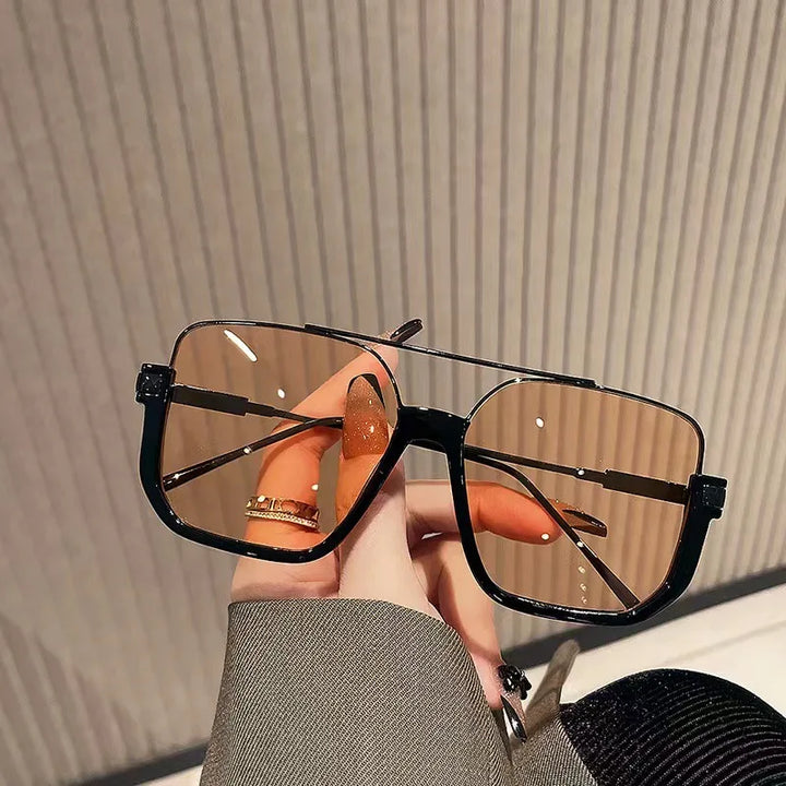 Lucía oversized square sunglasses