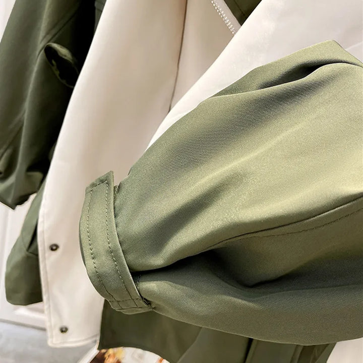 AURORA™ Highland Breeze Windbreaker