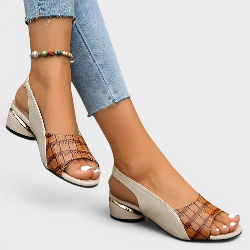 Sandalia de tacón bajo con diseño peep-toe para mujer