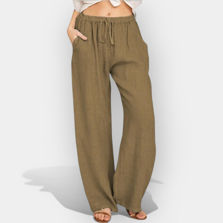 Pantalones con líneas aireadas