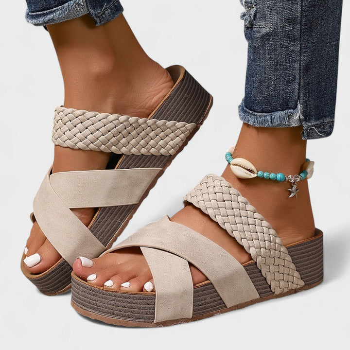 Laura - Sandalias ortopédicas de cuero