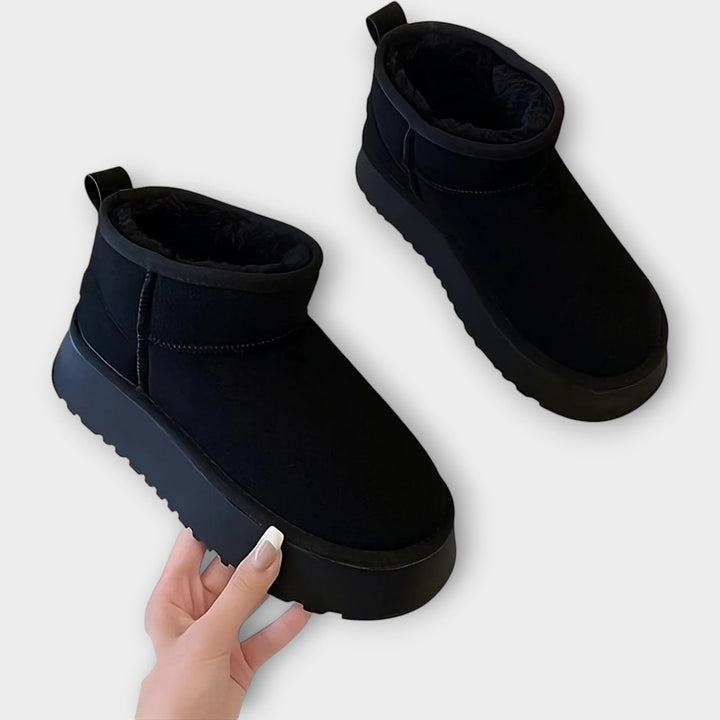 Reili - Botas de ante cómodas con forro lujoso