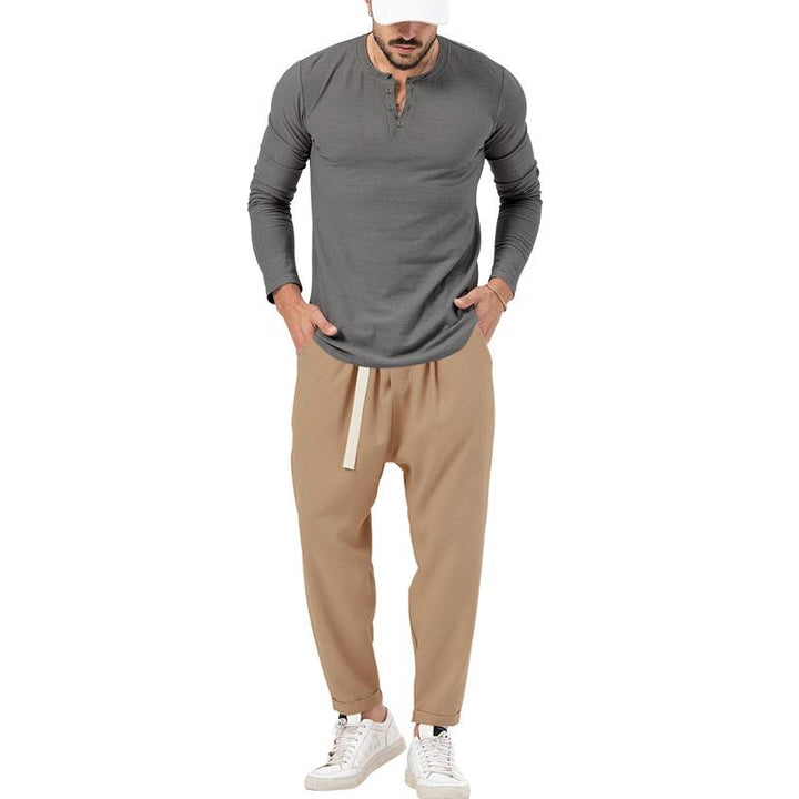 Conjunto informal de camiseta Henley de manga larga y pantalón para hombre.